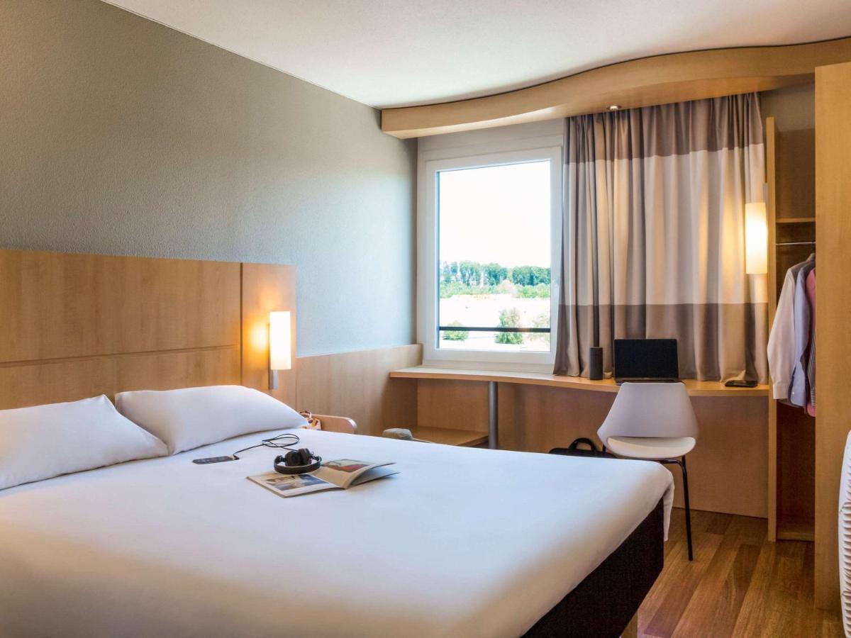 Ibis Lausanne Кріссіер Екстер'єр фото