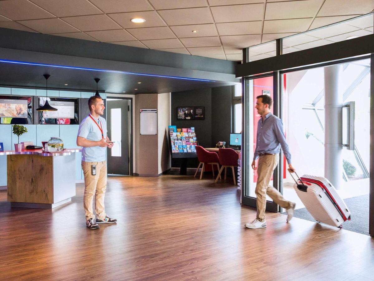 Ibis Lausanne Кріссіер Екстер'єр фото