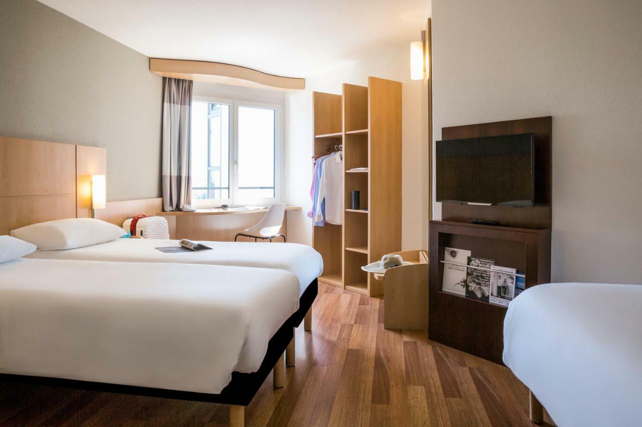 Ibis Lausanne Кріссіер Екстер'єр фото