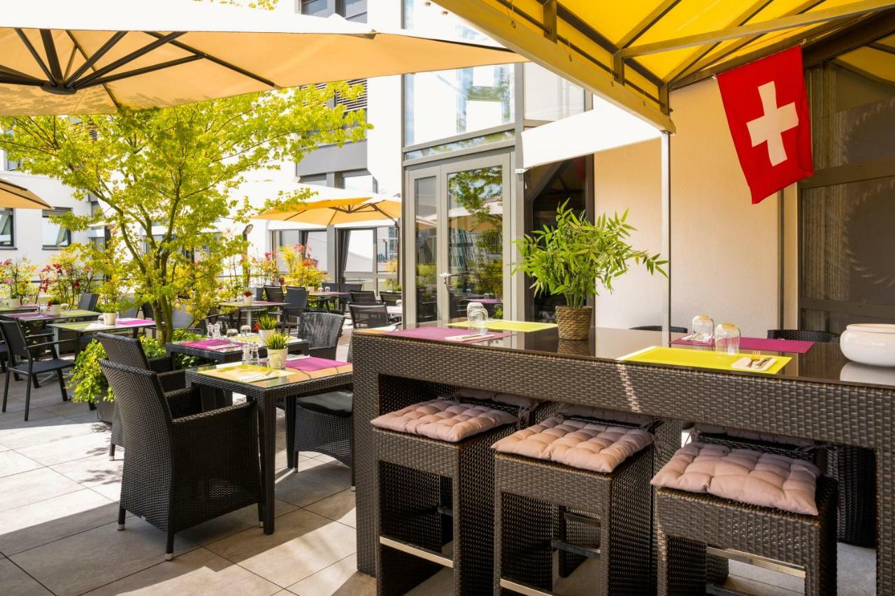 Ibis Lausanne Кріссіер Екстер'єр фото